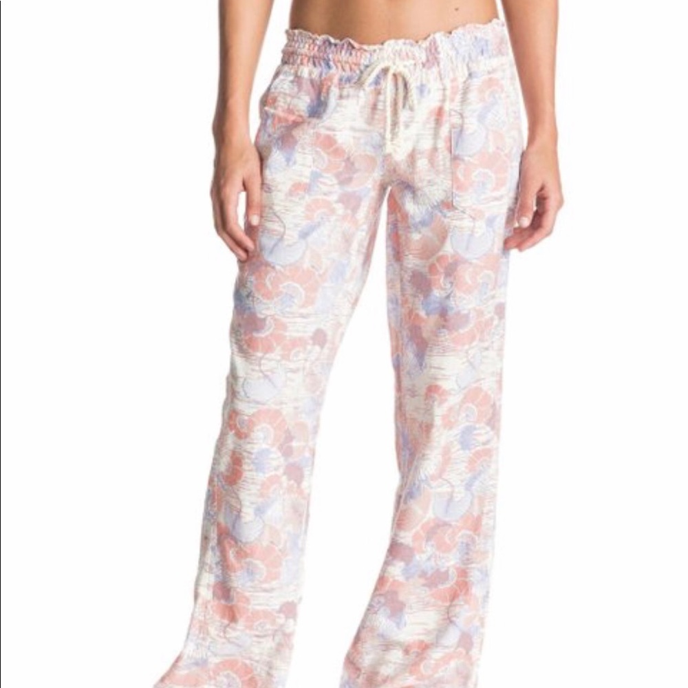 Roxy Linen Pants in cute floral print